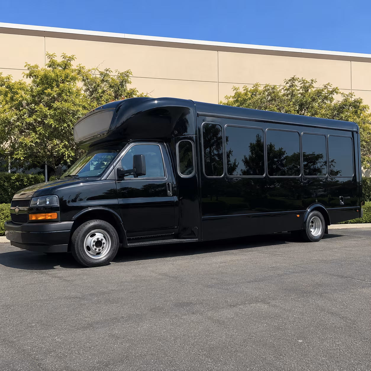 Cleveland Prom & Homecoming Transportation party bus exterior