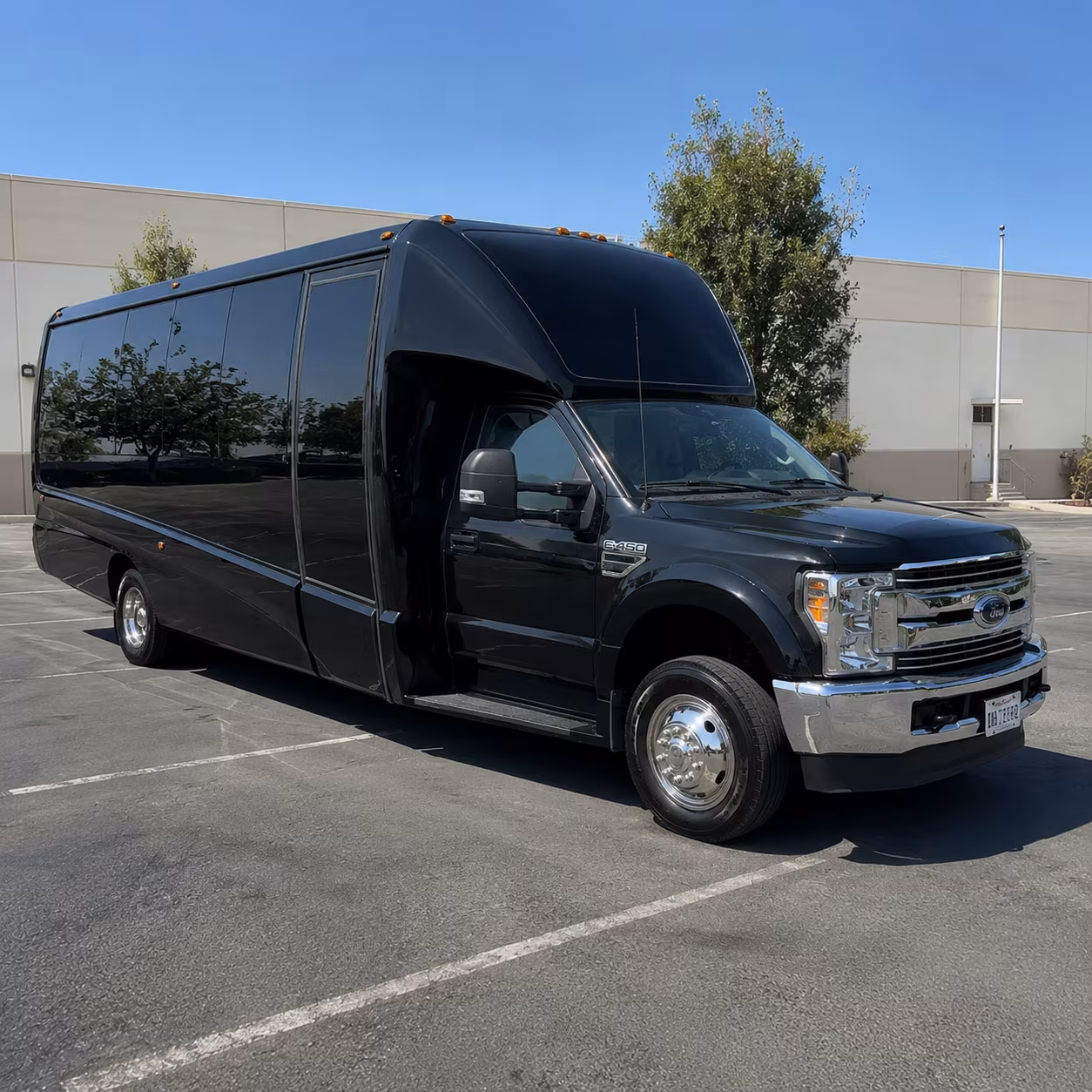 Cleveland Prom & Homecoming Transportation party bus exterior