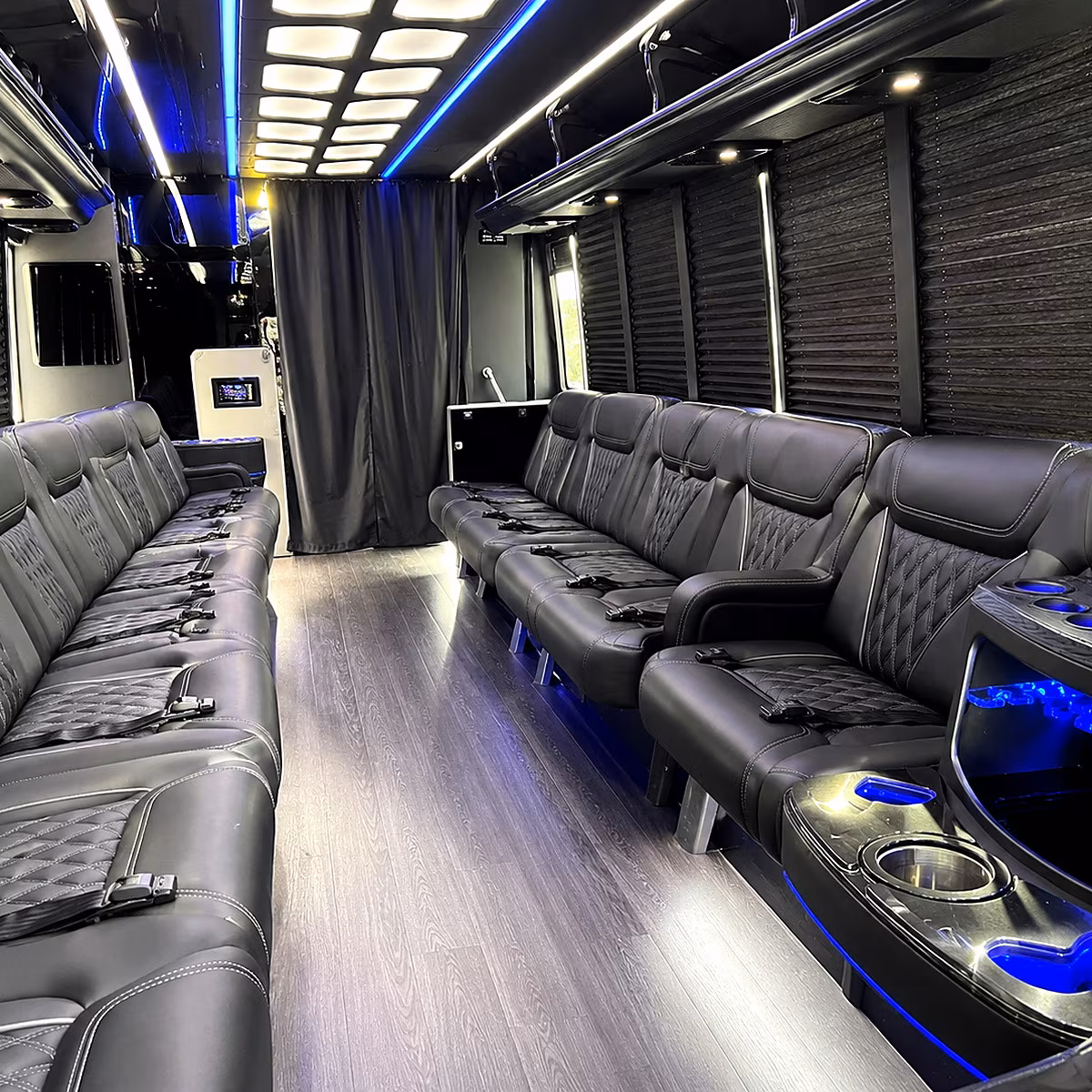 Youngstown Winery Tour & Pub Crawl Transportation